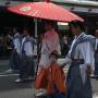 A group of men in traditional Heian era clothing during a festival. Photo by JL, (c) ASC